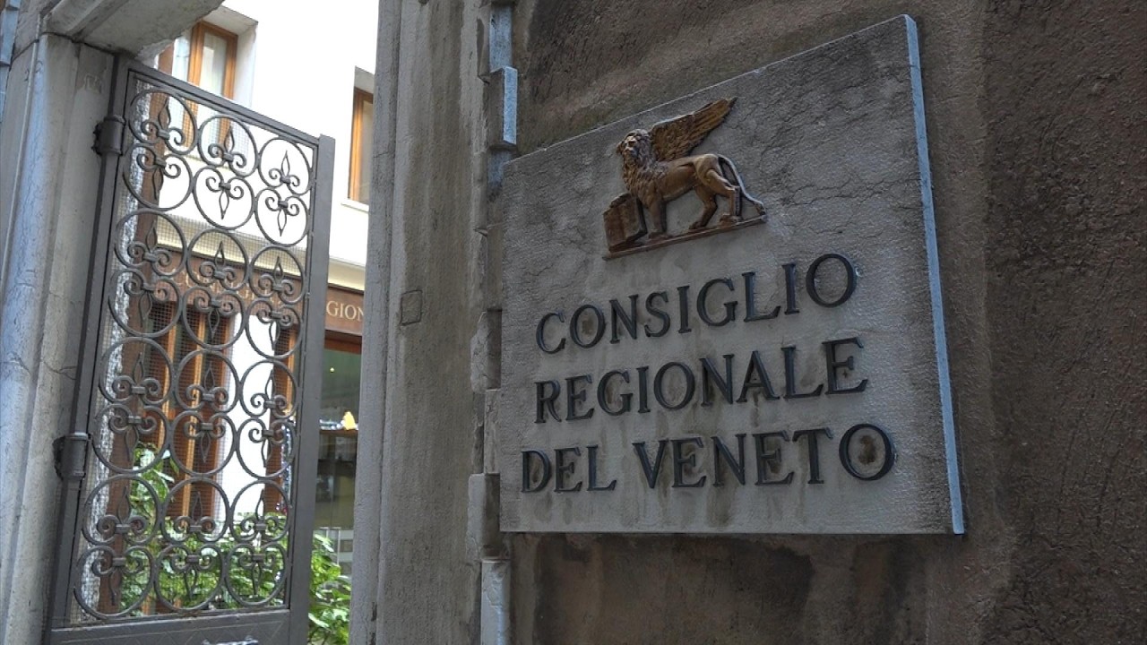 Il Consigliere Regionale PD Del Bianco: "La Provincia attende i 48 milioni"