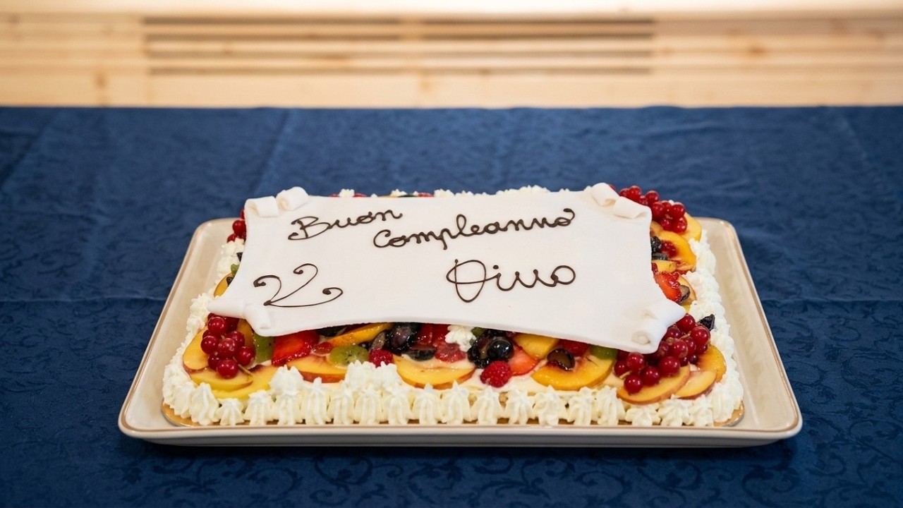 Parole, musica e una speciale torta per festeggiare Dino Buzzati