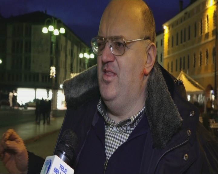 Aggressione con coltello, ferito il gestore del bar Jolly