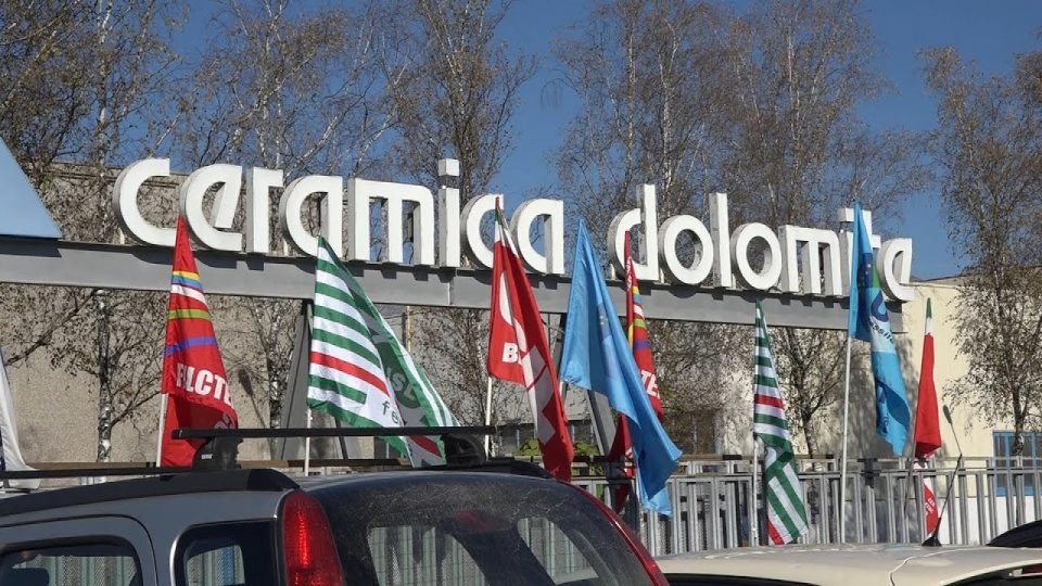 Crisi industriali: le mosse della politica