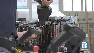 Manifatturiero, lieve decelerazione dopo l’exploit