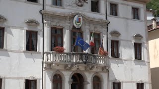 A Longarone aiuti per famiglie e commercianti