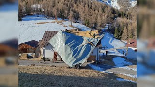 Rocca Pietore: la furia del vento scoperchia la cappella di Laste