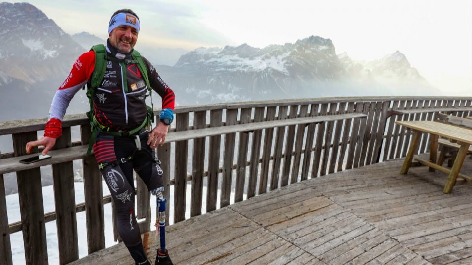 Nuova avventura per Moreno Pesce: la risalita della Forcella Rossa