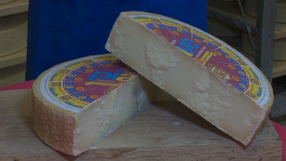 La missione della Confraternita del Piave: fare conoscere il formaggio Dop