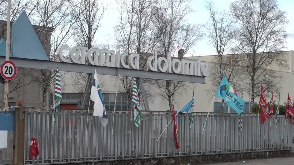 Ideal Standard: firmato l’accordo sui lavoratori