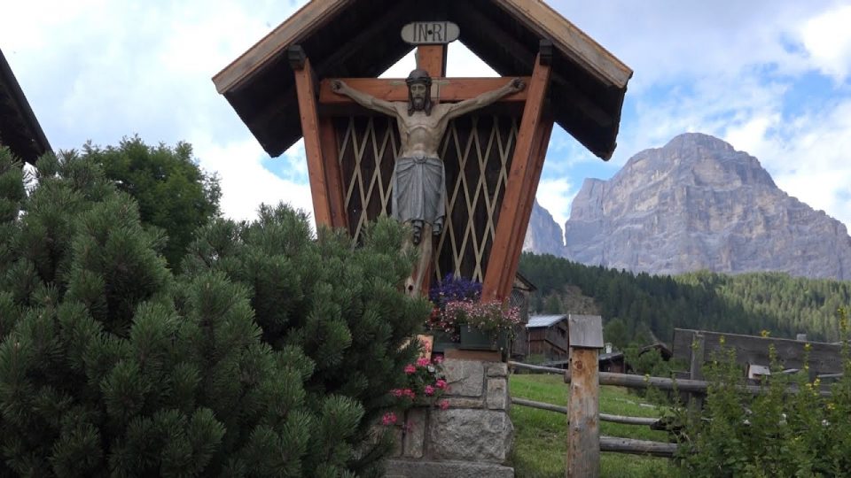 Restaurato il crocifisso di Coi di Zoldo