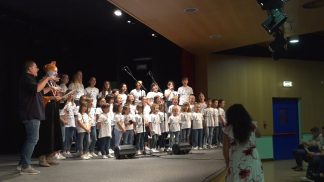 Grande festa alle Canossiane di Feltre con il Coro Arcobaleno