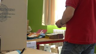 Domenica il voto per le elezioni politiche: ecco come funzionano uninominale e plurinominale