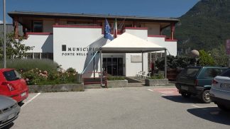 Ponte nelle Alpi, 55mila euro per aiutare le famiglie con i costi di scuola, cibo e medicinali