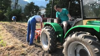 Giovani sempre più attratti dall’agricoltura, la testimonianza di Coldiretti Belluno
