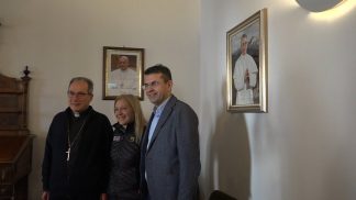 Sottoscritto il nuovo protocollo per la gestione del Cammino delle Dolomiti