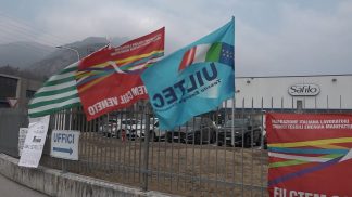 Safilo di Longarone, oggi le assemblee sindacali