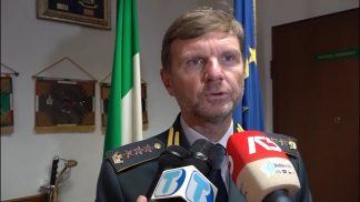 Controlli della Guardia di Finanza nelle aziende: scoperti 25 lavoratori irregolari