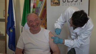 Rischio zecche, dall’Ulss l’invito alla vaccinazione anti-TBE