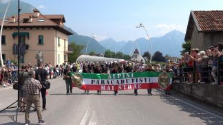 La grande sfilata ha concluso il Raduno Triveneto Ana di Belluno