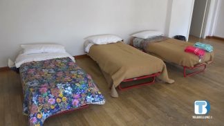 Migranti, prove di assestamento: si valuta anche la tenda da campo per le emergenze temporanee