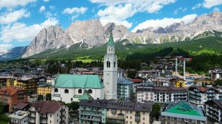 Estate all’insegna della cultura a Cortina con Una Montagna di Libri