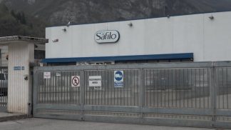 Donazzan sul post-Safilo: “Il monitoraggio è costante, vogliamo sapere ogni dettaglio”