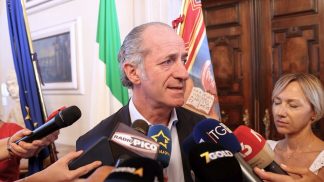 Zaia: “I flussi di migranti? Siamo preoccupati, non si trovano gli spazi”