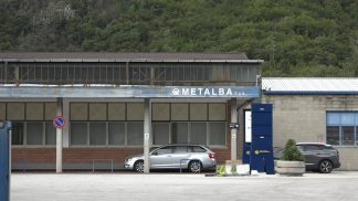 Metalba, stop all’ampliamento, soddisfatti i comitati