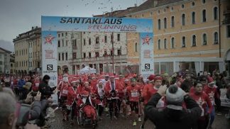2023, Babbi Natale “a riposo”: salta la Santa Klaus Running