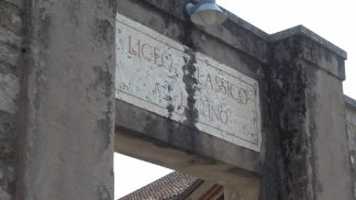 Liceo Lollino a rischio chiusura? Genitori e amici della scuola a ricerca di una soluzione