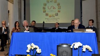 Anziani all’opera per la tutela del dialetto, a Borgo Valbelluna nasce un dizionario ad hoc