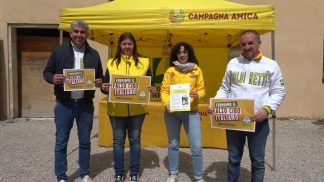 Raccolta firme di Coldiretti per la tutela del cibo italiano