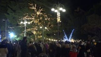 Inaugurato il Villaggio di Natale a Belluno, si accende l’atmosfera delle feste