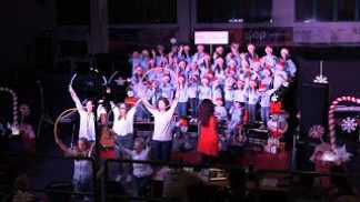 Pace e solidarietà nel concerto di Natale del Coro Arcobaleno