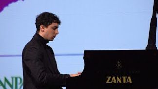 2025 di emozioni per il pianista Menegardi, lunedì il debutto al Museo Ermitage di San Pietroburgo